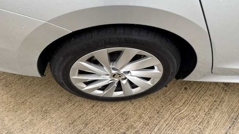 Skoda Octavia 1.5 TSI 150 SE L 5dr Petrol Estate